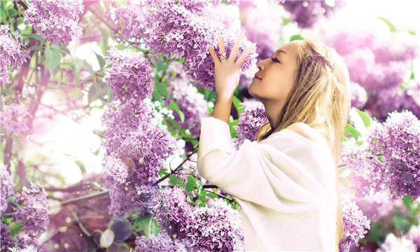 大安镇代生供卵代怀：为不孕不育患者家庭开启新生之路